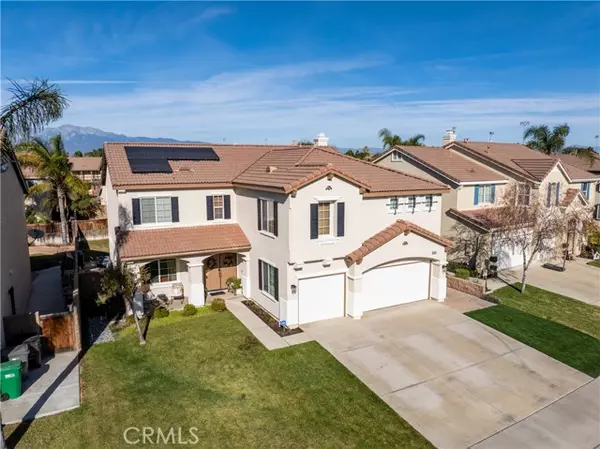 13682 Aspen Leaf Lane, Eastvale, CA 92880