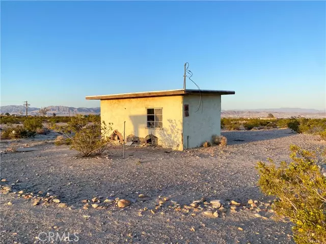 Twentynine Palms, CA 92277,0 Pole Line Rd