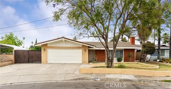 Fontana, CA 92335,17556 Pinedale Avenue