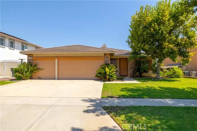 Corona, CA 92881,1411 Pinewood Drive