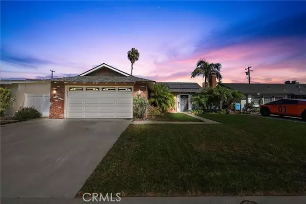 15232 Nottingham Lane, Huntington Beach, CA 92647