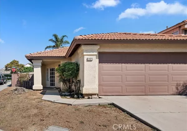 Fontana, CA 92337,11423 Citrus Glen Lane