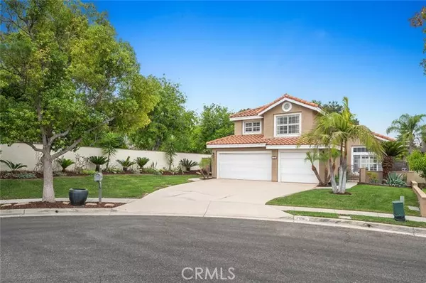 2164 Estrado Circle, Corona, CA 92882