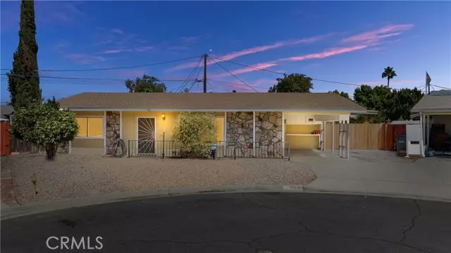 540 Snead Drive, Hemet, CA 92543