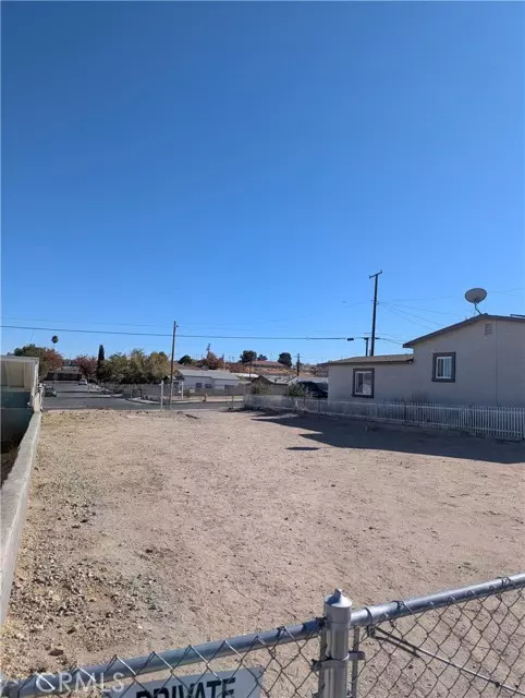 Barstow, CA 92311,1811614 Wilshire Place