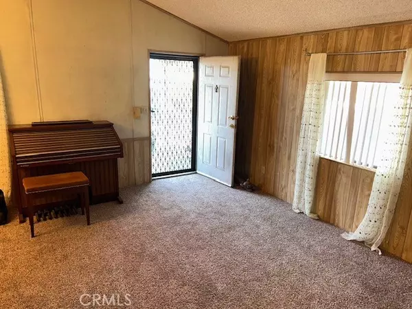 Loma Linda, CA 92354,11 Grube