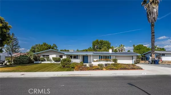 121 Hillside Way, Redlands, CA 92373