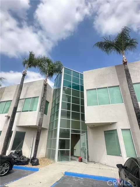 San Bernardino, CA 92408,1465 S D Street