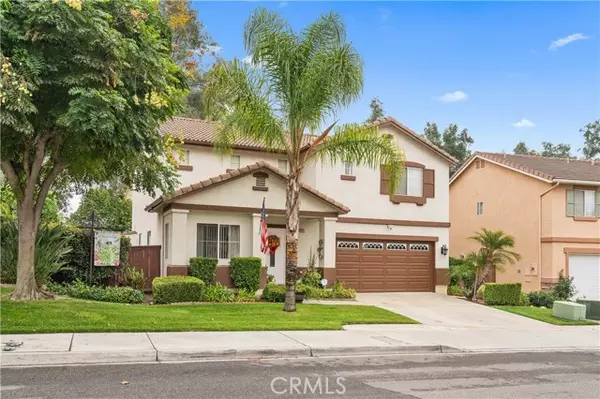 29125 Oak Creek Lane, Highland, CA 92346