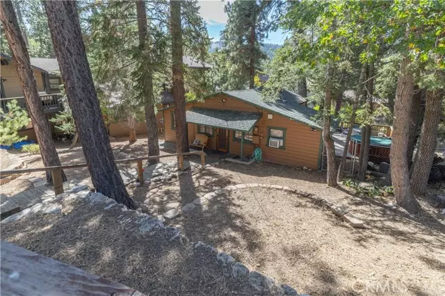 796 Silver Tip Drive, Big Bear Lake, CA 92315