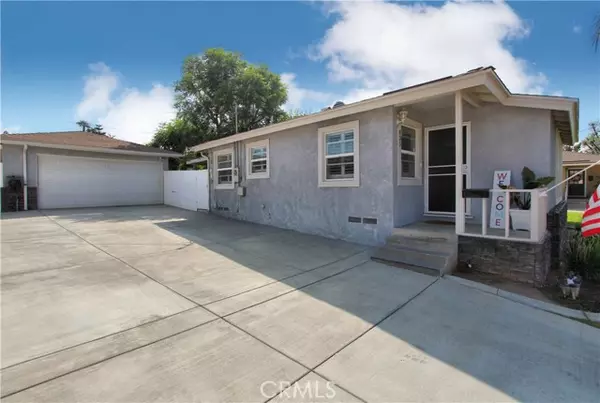 Redlands, CA 92373,835 Robinhood Lane