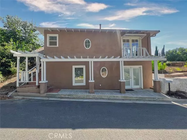 Redlands, CA 92373,1326 Pacific Street