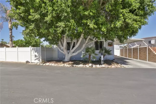 Palm Desert, CA 92260,43155 Portola Avenue #62