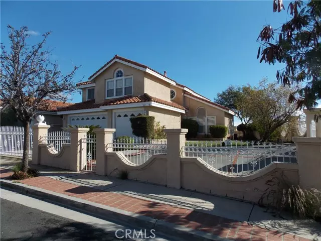 569 Calhoun Street, Corona, CA 92879