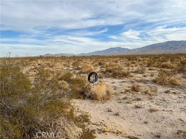 Lucerne Valley, CA 92356,0 Old Woman Springs