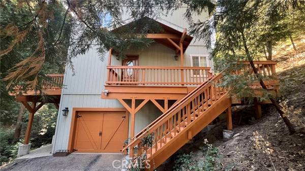 24861 Finhaut Drive, Crestline, CA 92325