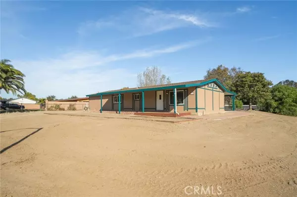 Jurupa Valley, CA 92509,5582 Steve Street