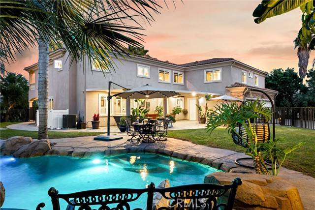 831 W Las Palmas Drive, Fullerton, CA 92835