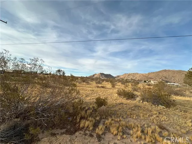 Apple Valley, CA 92307,0 Cahuilla Road