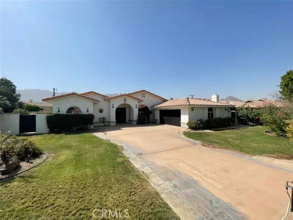 La Quinta, CA 92253,51425 Calle Paloma