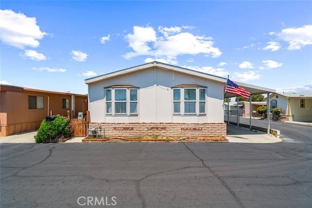 675 W Oakland Avenue #E2, Hemet, CA 92543