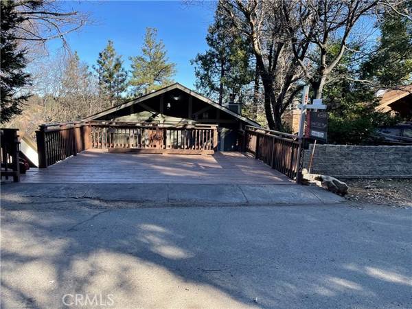 23872 Scenic Drive, Crestline, CA 92325