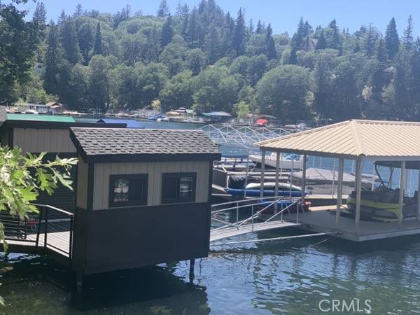 586 CA HWY 173, Lake Arrowhead, CA 92325