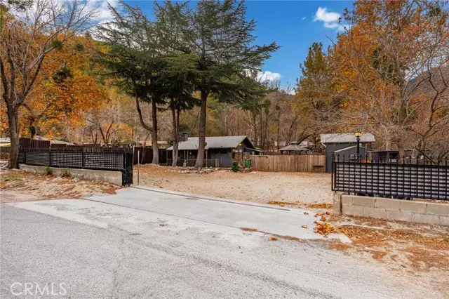 13993 Middle Fork Road, Lytle Creek, CA 92358