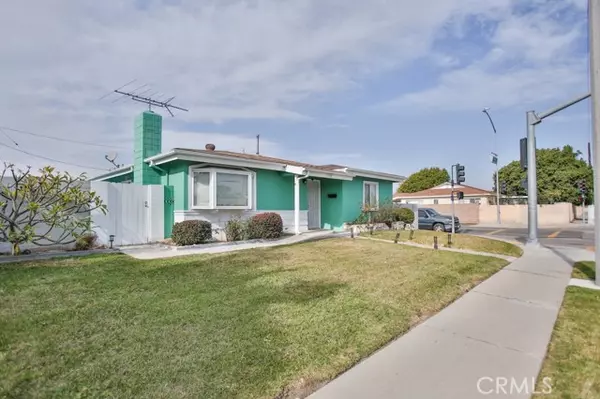 Westminster, CA 92683,13371 Springdale Street