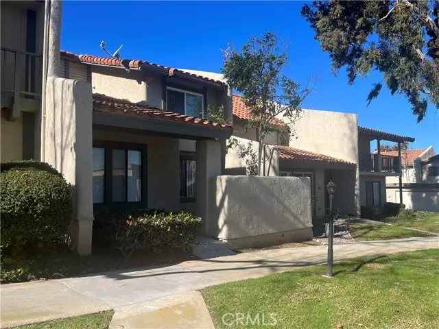 1503 Camelot Drive, Corona, CA 92882