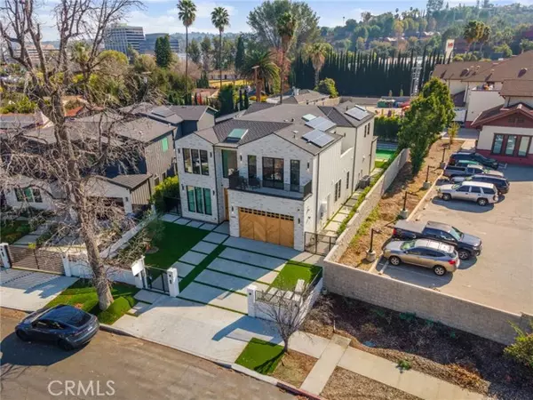 Encino (los Angeles), CA 91436,16846 Addison Street