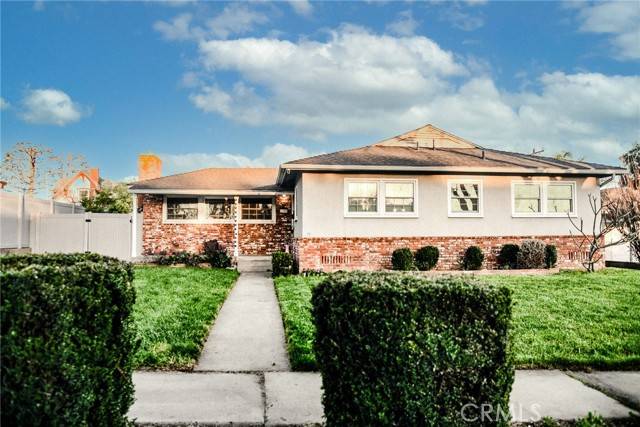 1392 N 3rd Avenue, Upland, CA 91786