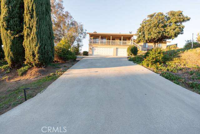 Riverside, CA 92503,14380 Moonridge Drive