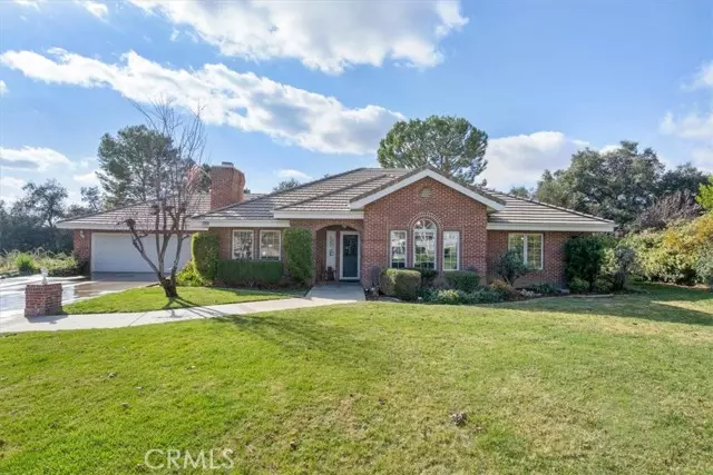 Yucaipa, CA 92399,13154 Oak Crest Drive