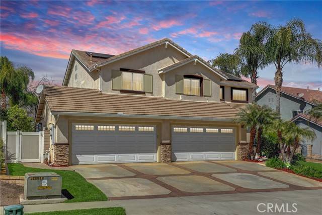 2536 Macbeth Avenue, Corona, CA 92882