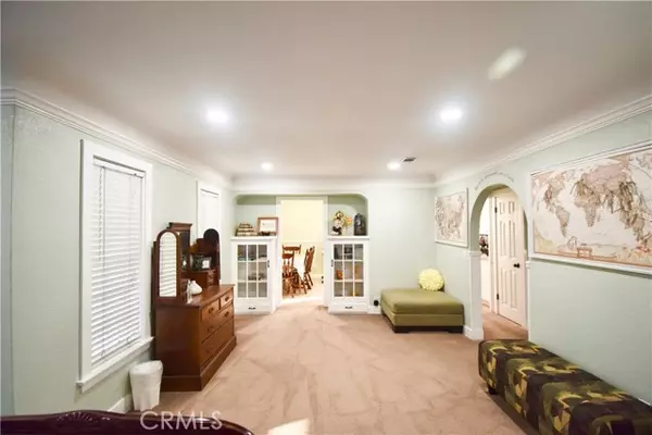 Anaheim, CA 92805,523 S Citron Street