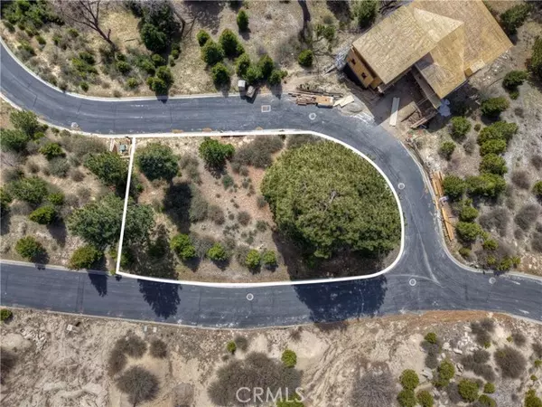 Lake Arrowhead, CA 92352,127 Mill Pond Drive