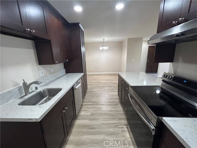 Diamond Bar, CA 91765,23641 Golden Springs Drive #C2