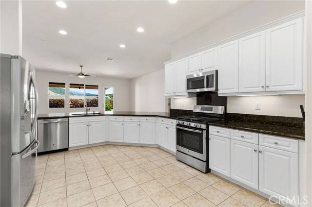 Beaumont, CA 92223,460 Whitney Peak