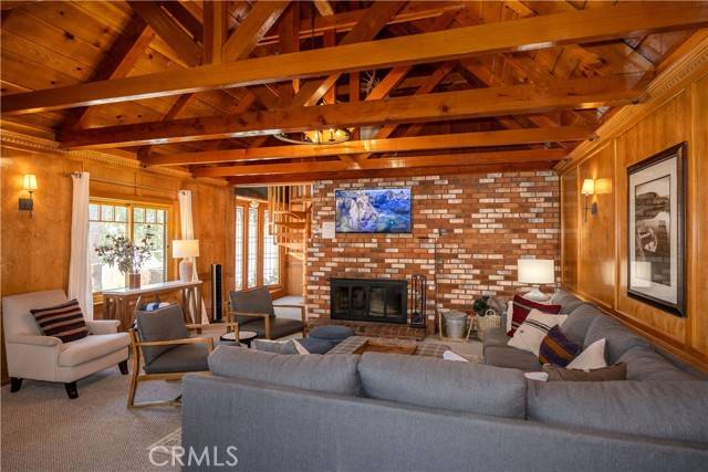 Big Bear Lake, CA 92315,40153 Lakeview Drive