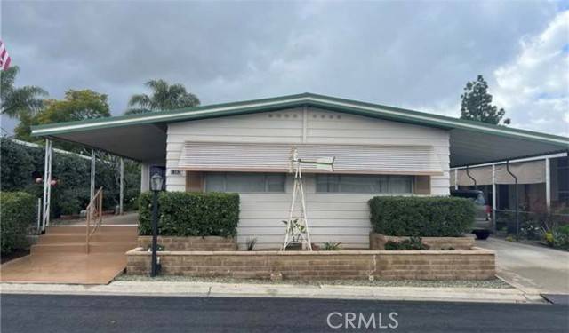 1362 Rainbrook Way, Corona, CA 92882