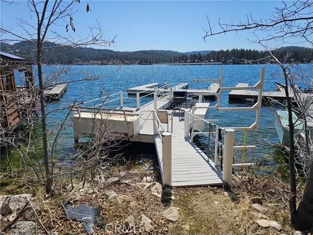 295 DOCK N 295 B, Lake Arrowhead, CA 92352