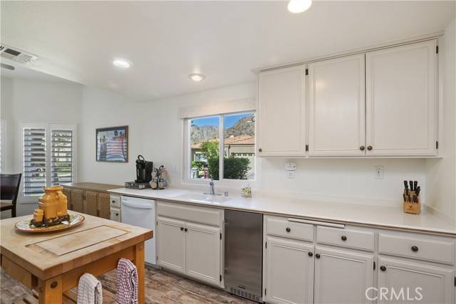 La Quinta, CA 92253,48626 Vista Tierra