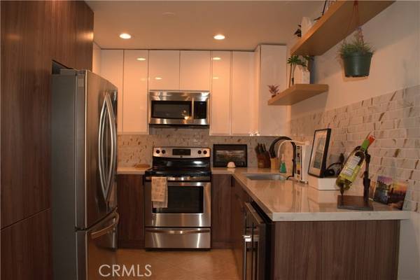 1602 N King Street #B6, Santa Ana, CA 92706
