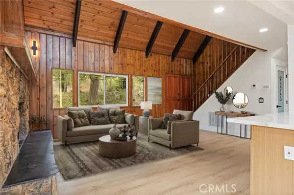 Lake Arrowhead, CA 92352,1076 Grass Valley Road