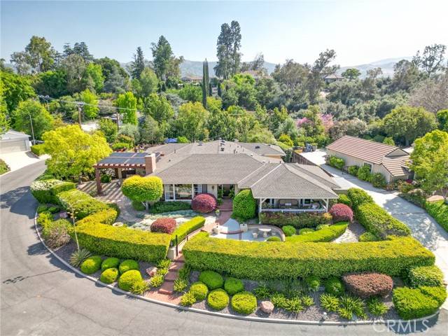 1215 Mira Monte Drive, Redlands, CA 92373