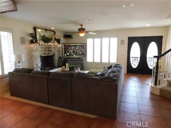 San Bernardino, CA 92404,23678 Hillview Road