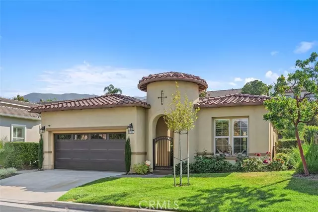 9169 Wooded Hill Drive, Corona, CA 92883