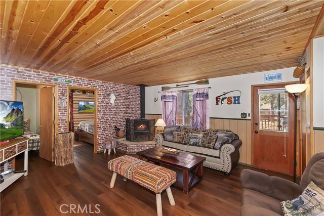 Big Bear Lake, CA 92315,40159 Dream Street