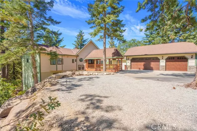 32424 Snowshoe Lane, Running Springs, CA 92382
